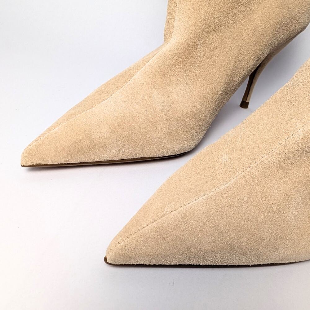 NWOB Brian Atwood Beige Suede Slouch Boots – Size 8 - Picture 4 of 7